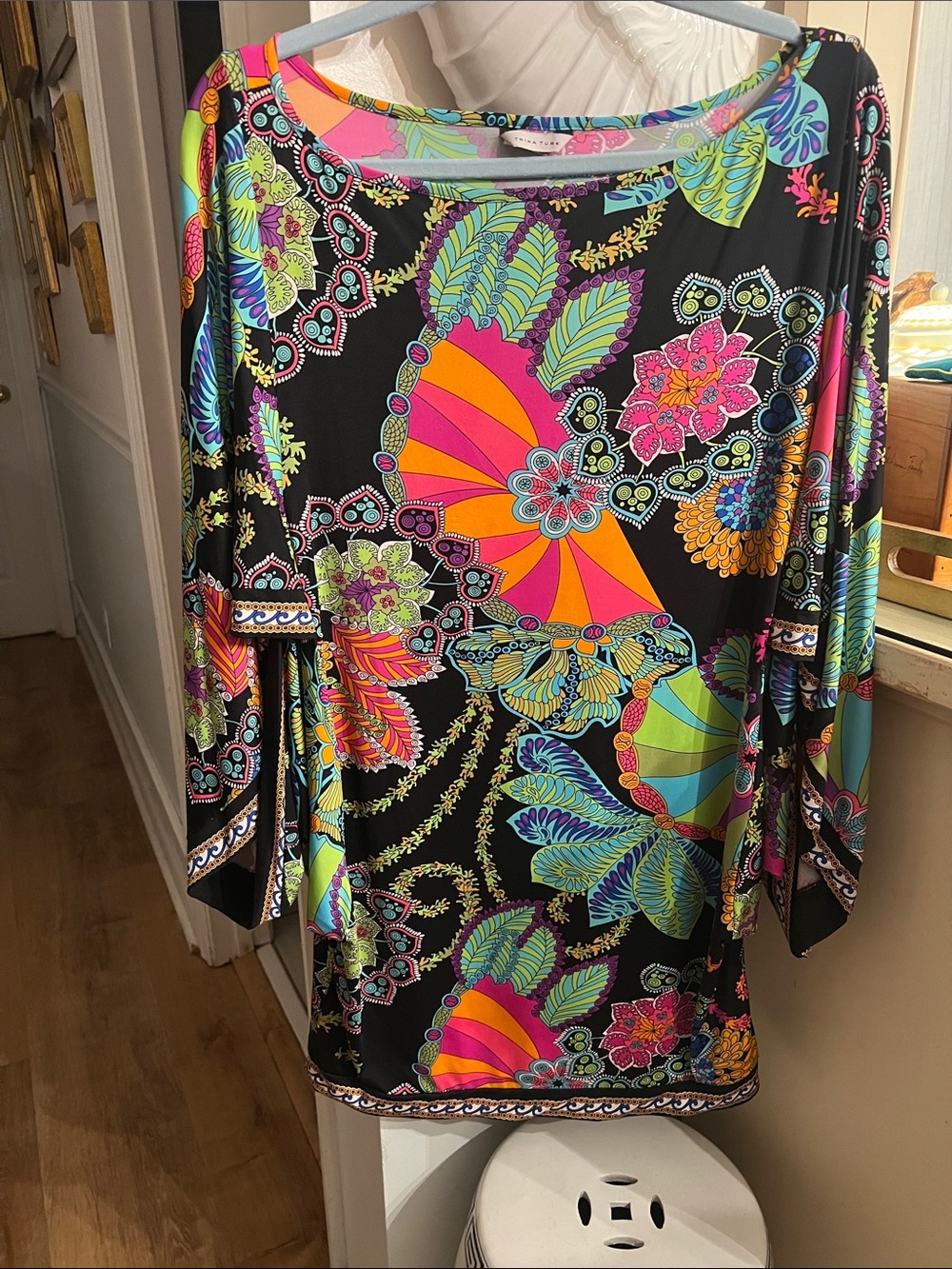 Trina Turk Swimsuit Cover up EEEUC